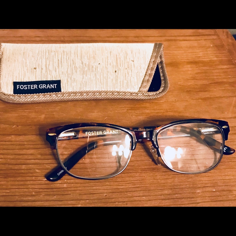 Women’s Foster Grant Reading Glasses